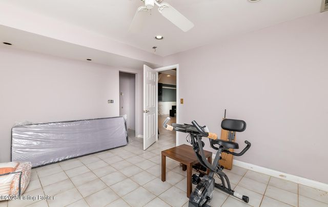 8108 Bohannon Station Rd, Louisville, KY 40291