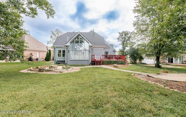 8108 Bohannon Station Rd, Louisville, KY 40291