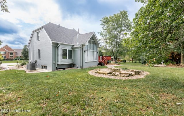 8108 Bohannon Station Rd, Louisville, KY 40291