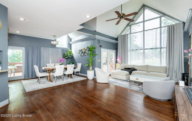 8108 Bohannon Station Rd, Louisville, KY 40291