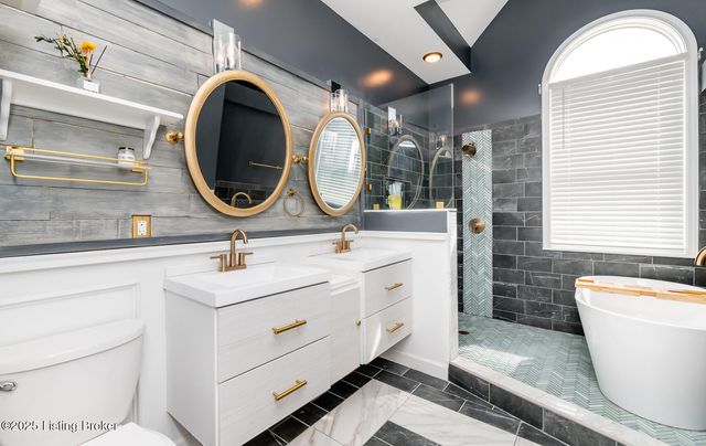 8108 Bohannon Station Rd, Louisville, KY 40291