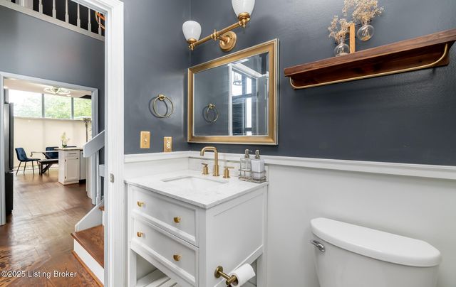 8108 Bohannon Station Rd, Louisville, KY 40291