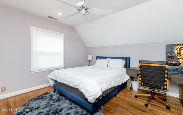 8108 Bohannon Station Rd, Louisville, KY 40291