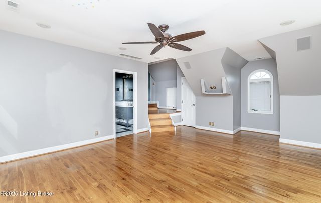 8108 Bohannon Station Rd, Louisville, KY 40291