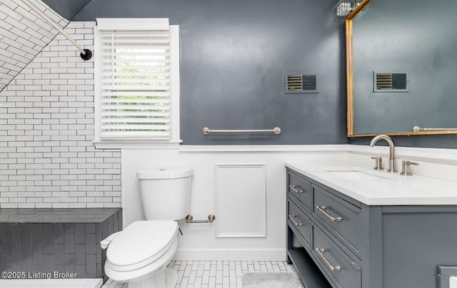 8108 Bohannon Station Rd, Louisville, KY 40291