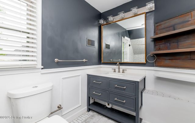 8108 Bohannon Station Rd, Louisville, KY 40291