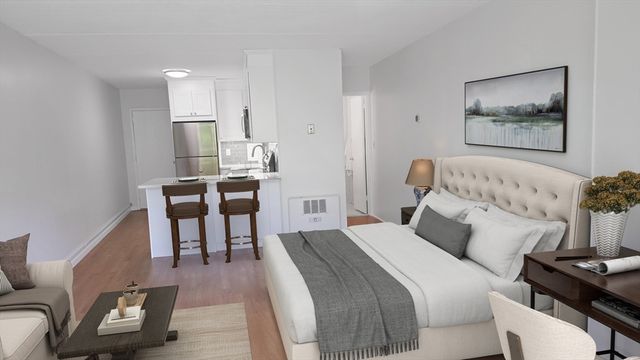 200 Swanton L8, Winchester, MA 01890