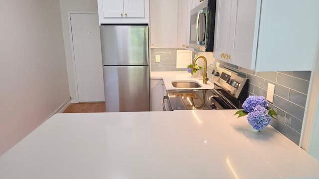 200 Swanton L8, Winchester, MA 01890