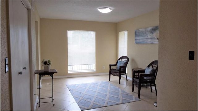 833 RIVERSIDE Drive 824, Coral Springs, FL 33071
