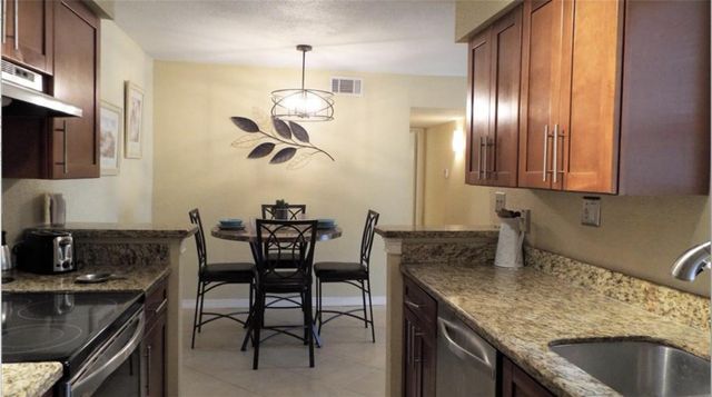833 RIVERSIDE Drive 824, Coral Springs, FL 33071