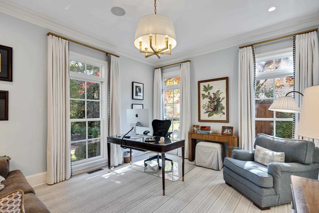 91 N GROVE PARK RD, Memphis, TN 38117