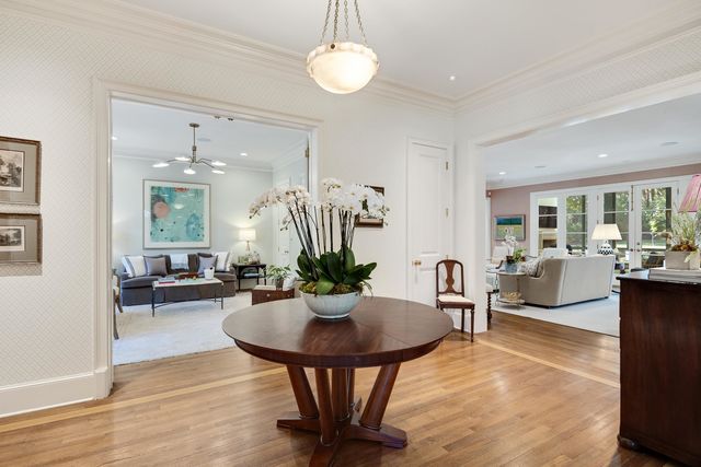 91 N GROVE PARK RD, Memphis, TN 38117