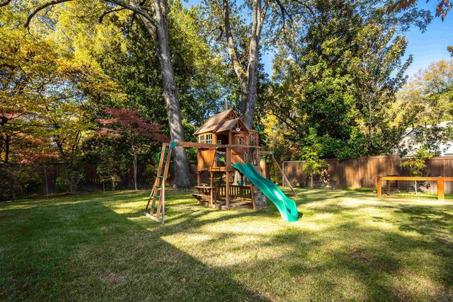 91 N GROVE PARK RD, Memphis, TN 38117