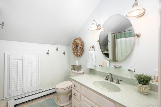 3 Heathbrook Drive, Poughkeepsie, NY 12603