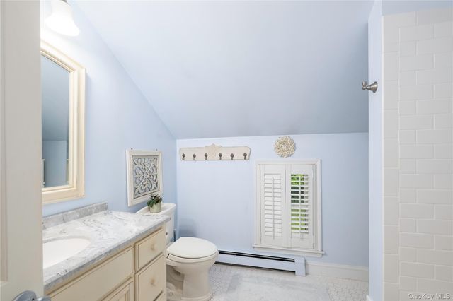 3 Heathbrook Drive, Poughkeepsie, NY 12603