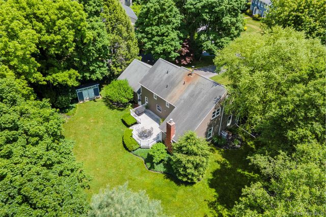 3 Heathbrook Drive, Poughkeepsie, NY 12603