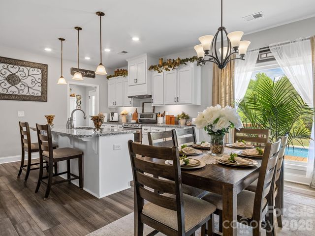 1076 Mcswain Road, Chesnee, SC 29323
