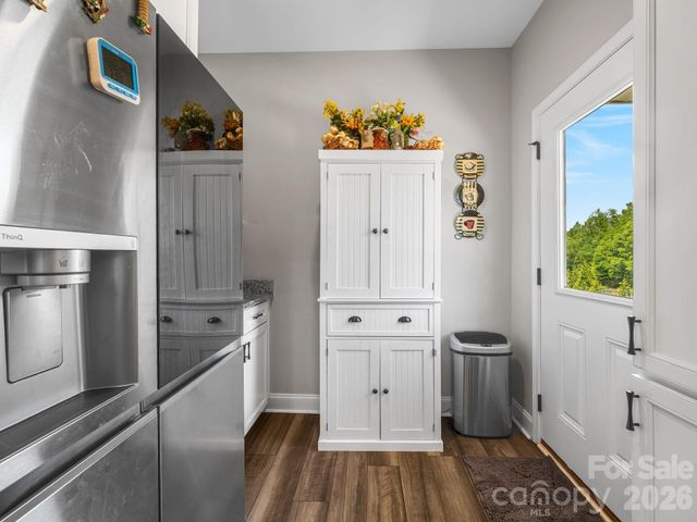 1076 Mcswain Road, Chesnee, SC 29323