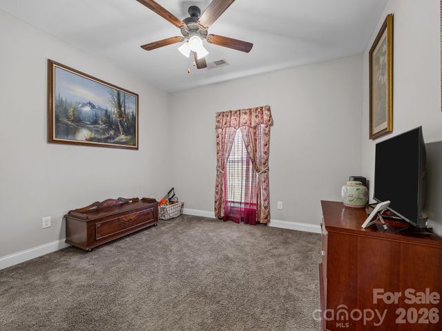1076 Mcswain Road, Chesnee, SC 29323