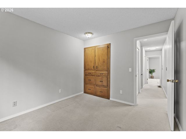 32485 Sw ARMITAGE Rd, Wilsonville, OR 97070