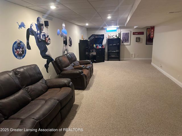 1334 Porter Drive, Charlotte, MI 48813