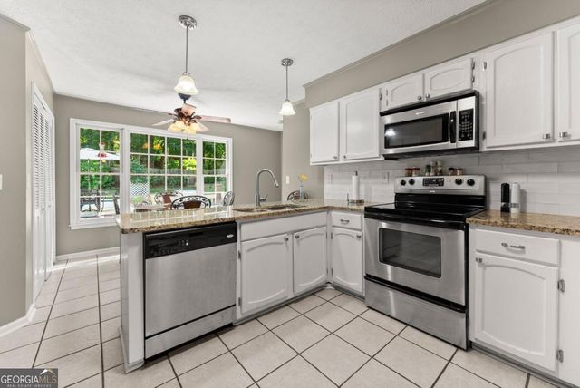 4343 Deerbrook Way SW, Lilburn, GA 30047