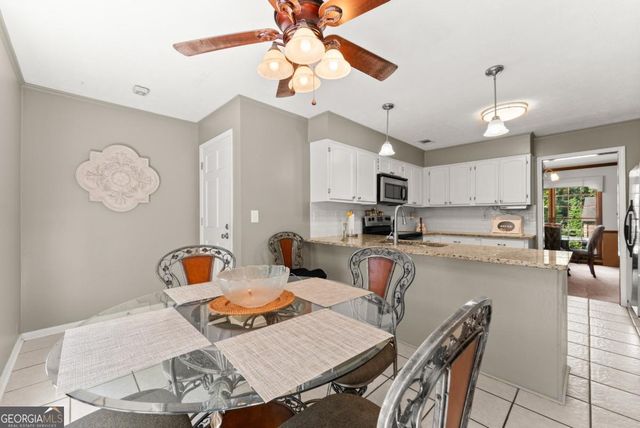 4343 Deerbrook Way SW, Lilburn, GA 30047