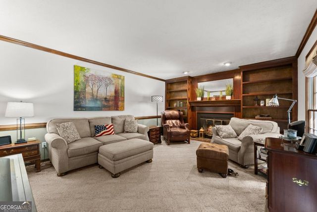 4343 Deerbrook Way SW, Lilburn, GA 30047