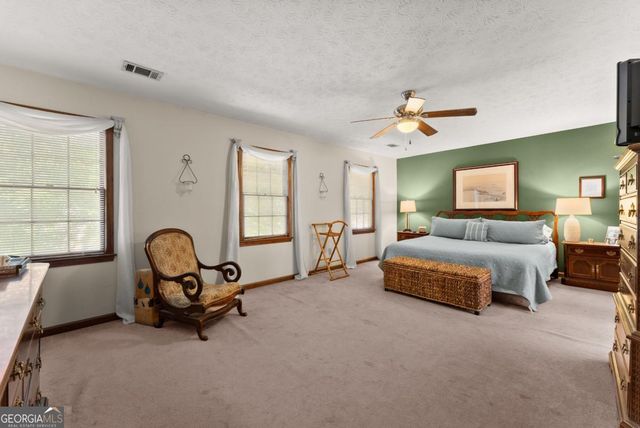 4343 Deerbrook Way SW, Lilburn, GA 30047