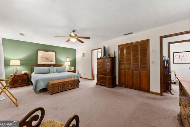 4343 Deerbrook Way SW, Lilburn, GA 30047