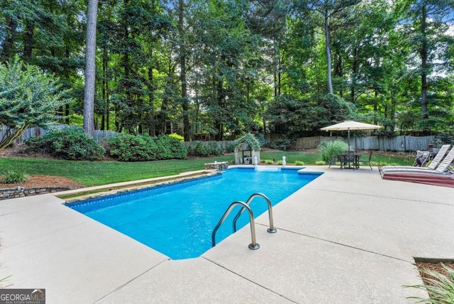 4343 Deerbrook Way SW, Lilburn, GA 30047