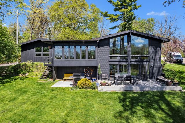 4775 Bridgeway Drive, Scio Twp, MI 48103