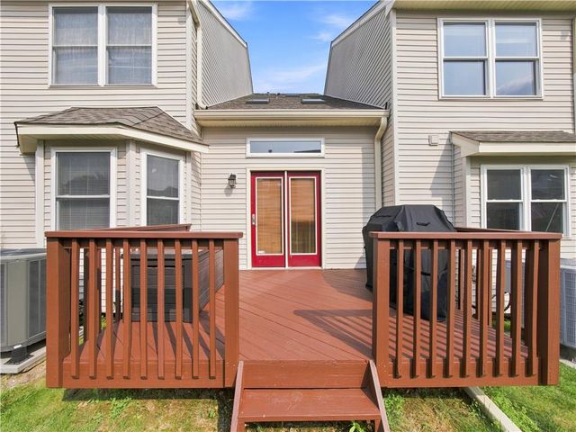 324 Surrey Place 324, Macungie Boro, PA 18062
