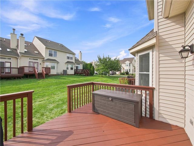 324 Surrey Place 324, Macungie Boro, PA 18062