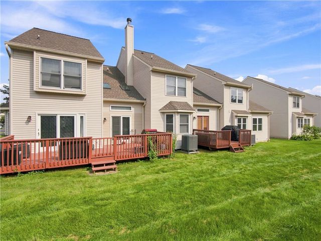 324 Surrey Place 324, Macungie Boro, PA 18062