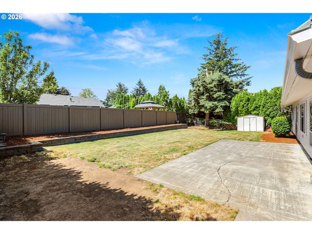 1522 Ne 21ST St, Gresham, OR 97030