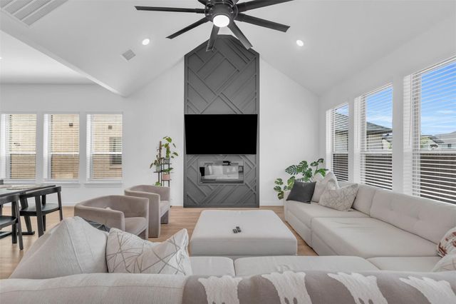 2428 Mankato Drive, Fort Worth, TX 76179