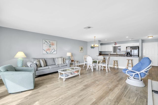 520 Gulf Shore Drive 204, Destin, FL 32541