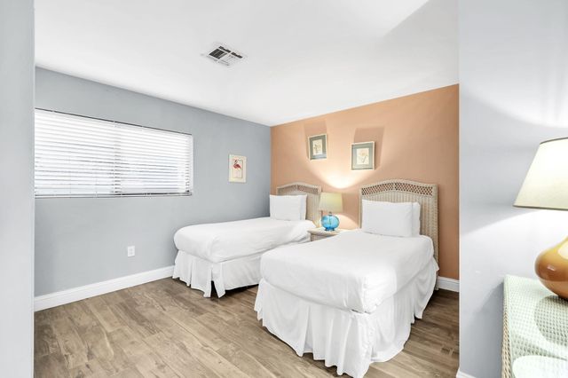 520 Gulf Shore Drive 204, Destin, FL 32541