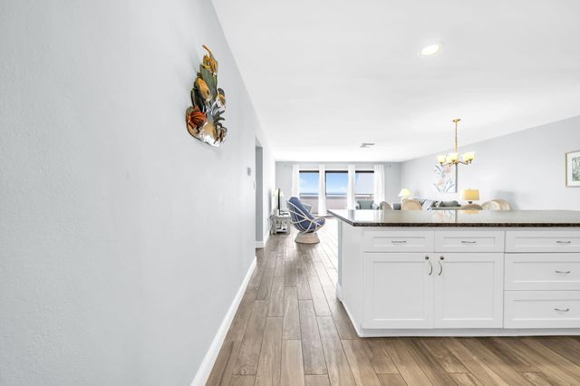 520 Gulf Shore Drive 204, Destin, FL 32541