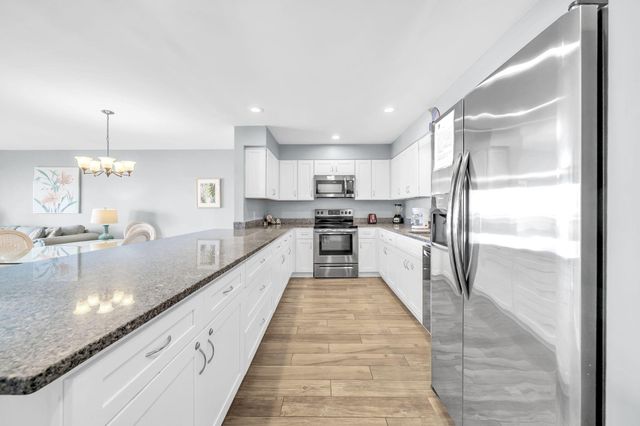 520 Gulf Shore Drive 204, Destin, FL 32541