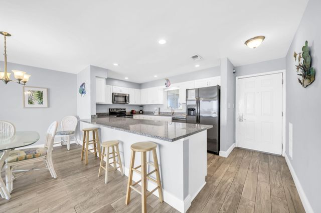 520 Gulf Shore Drive 204, Destin, FL 32541