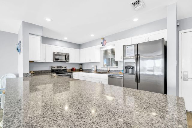 520 Gulf Shore Drive 204, Destin, FL 32541