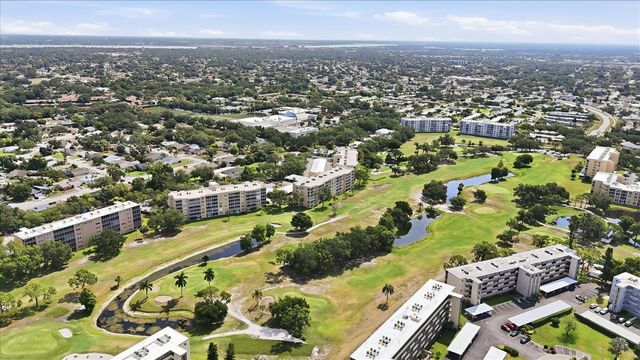 3740 PINEBROOK CIRCLE 207, Bradenton, FL 34209