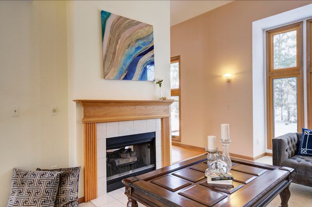 825 Brookside Drive, Ann Arbor, MI 48105