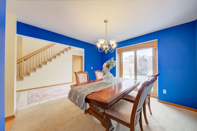 825 Brookside Drive, Ann Arbor, MI 48105