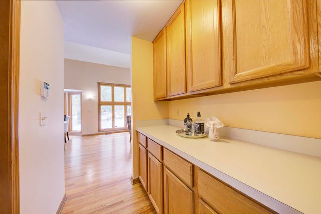 825 Brookside Drive, Ann Arbor, MI 48105