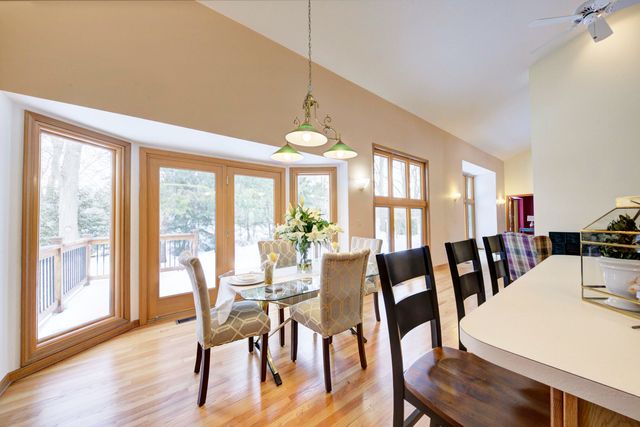 825 Brookside Drive, Ann Arbor, MI 48105