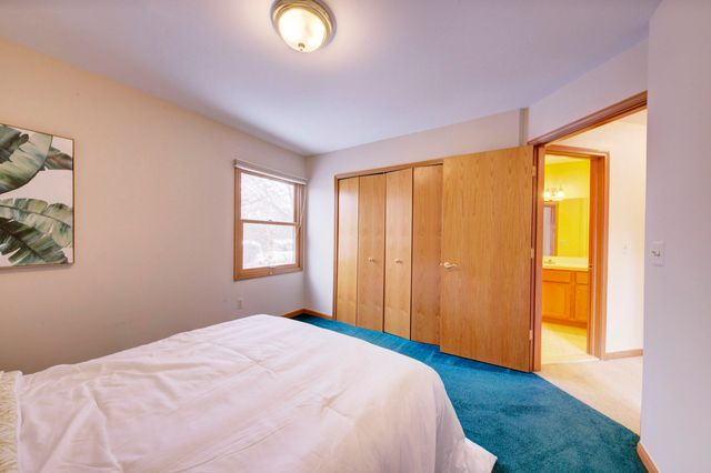 825 Brookside Drive, Ann Arbor, MI 48105