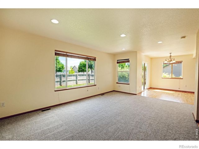 3268 White Buffalo Drive, Wellington, CO 80549